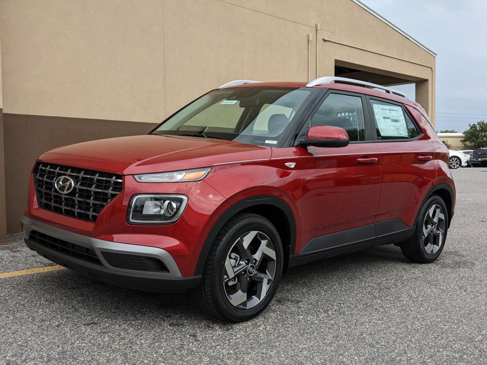 New 2025 Hyundai Venue SEL image 9