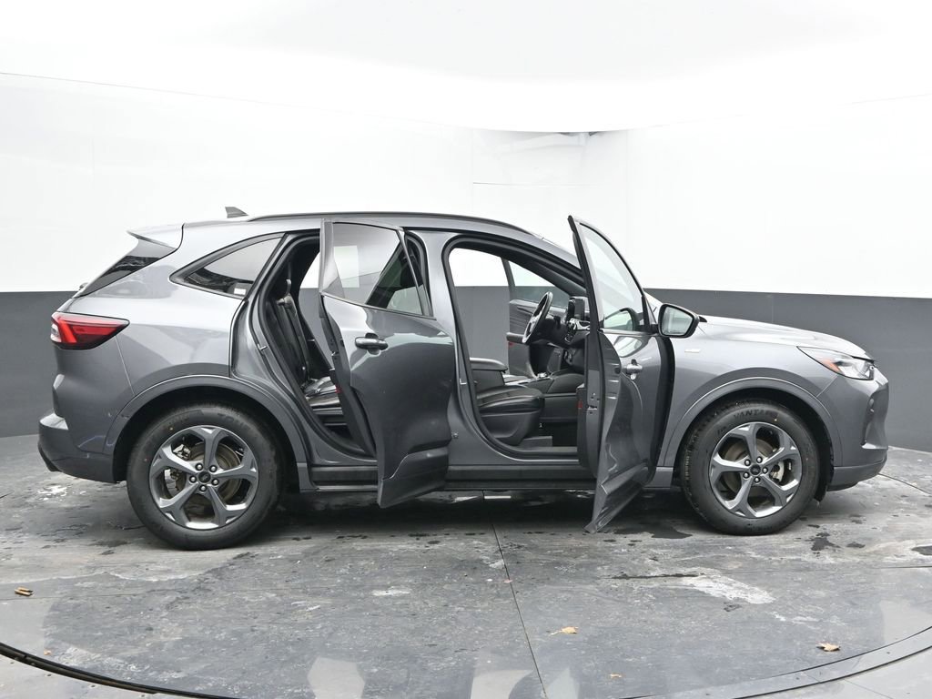 Used 2024 Ford Escape ST-Line image 77