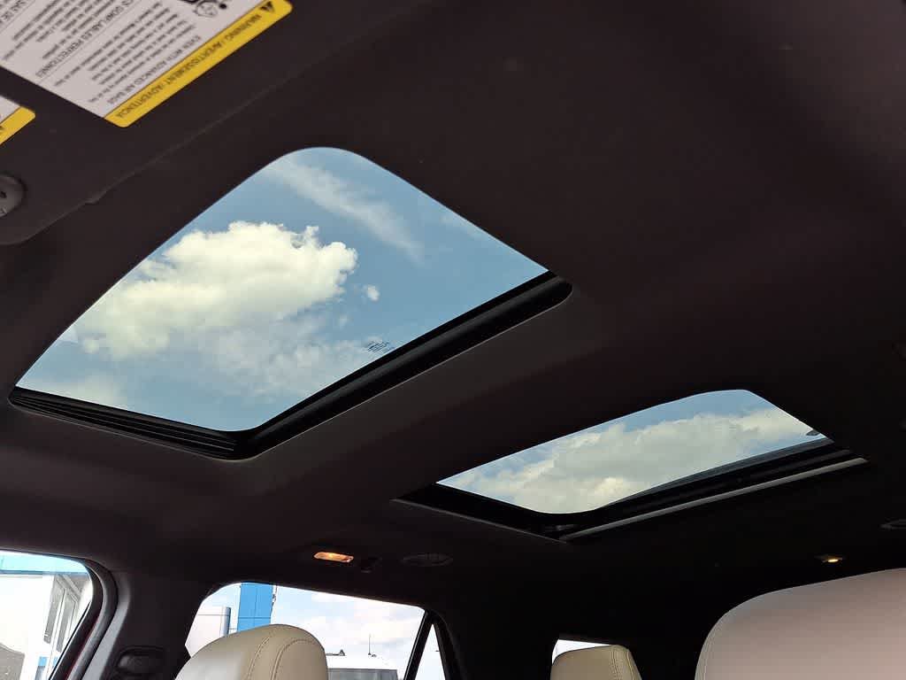 Used 2014 Ford Explorer Limited w/ Equipment Group 301A FWD image 12