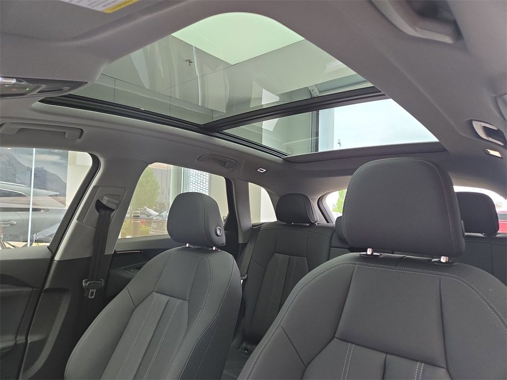 New 2025 Audi Q5 Premium image 22