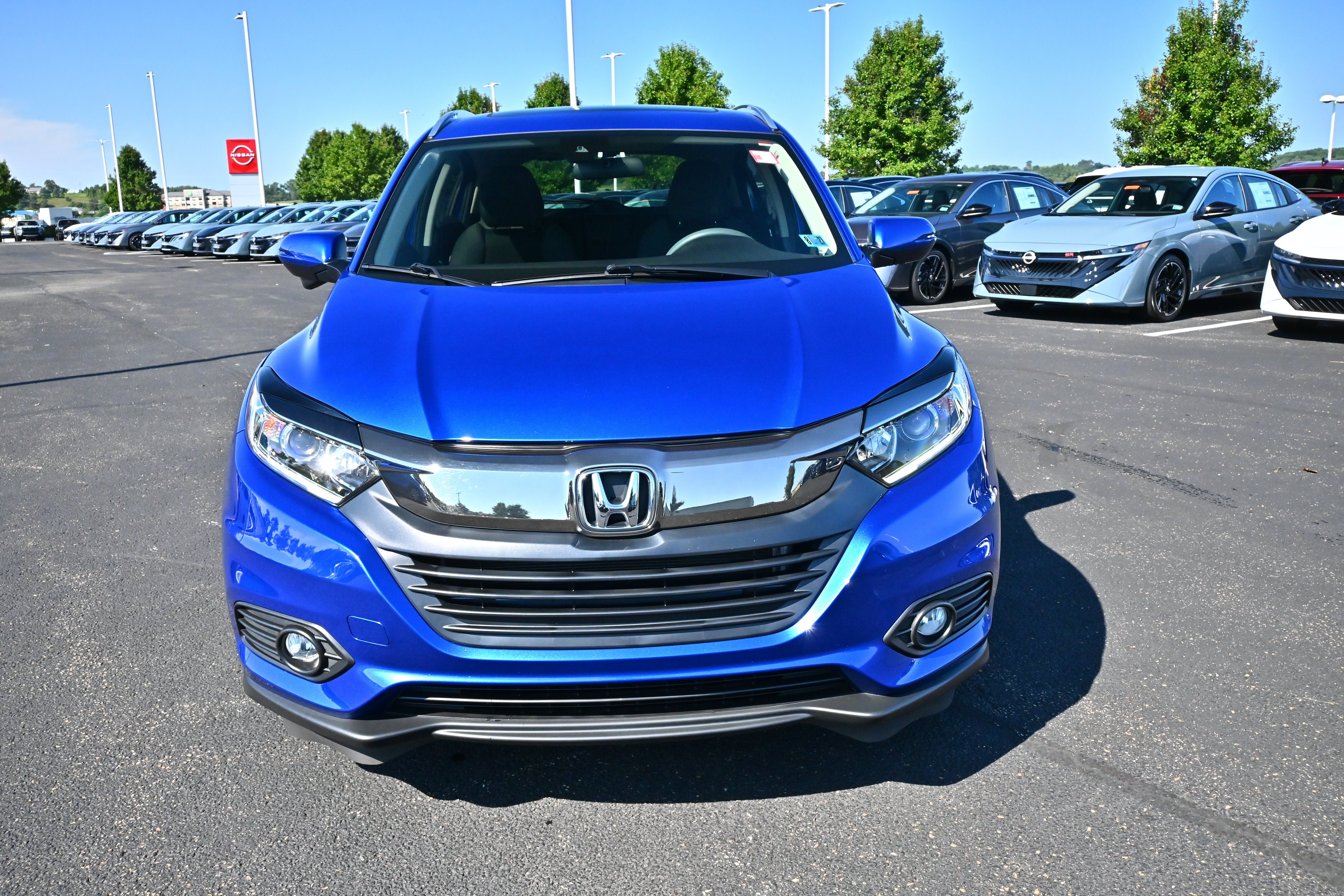 Used 2022 Honda HR-V EX image 3