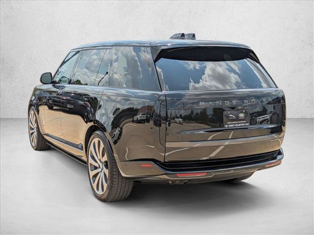 New 2025 Land Rover Range Rover Long Wheelbase SE image 9