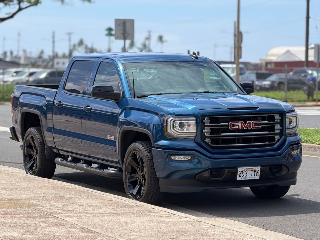 Used 2018 GMC Sierra 1500 SLT w/ All Terrain Package AWD/4WD image 6
