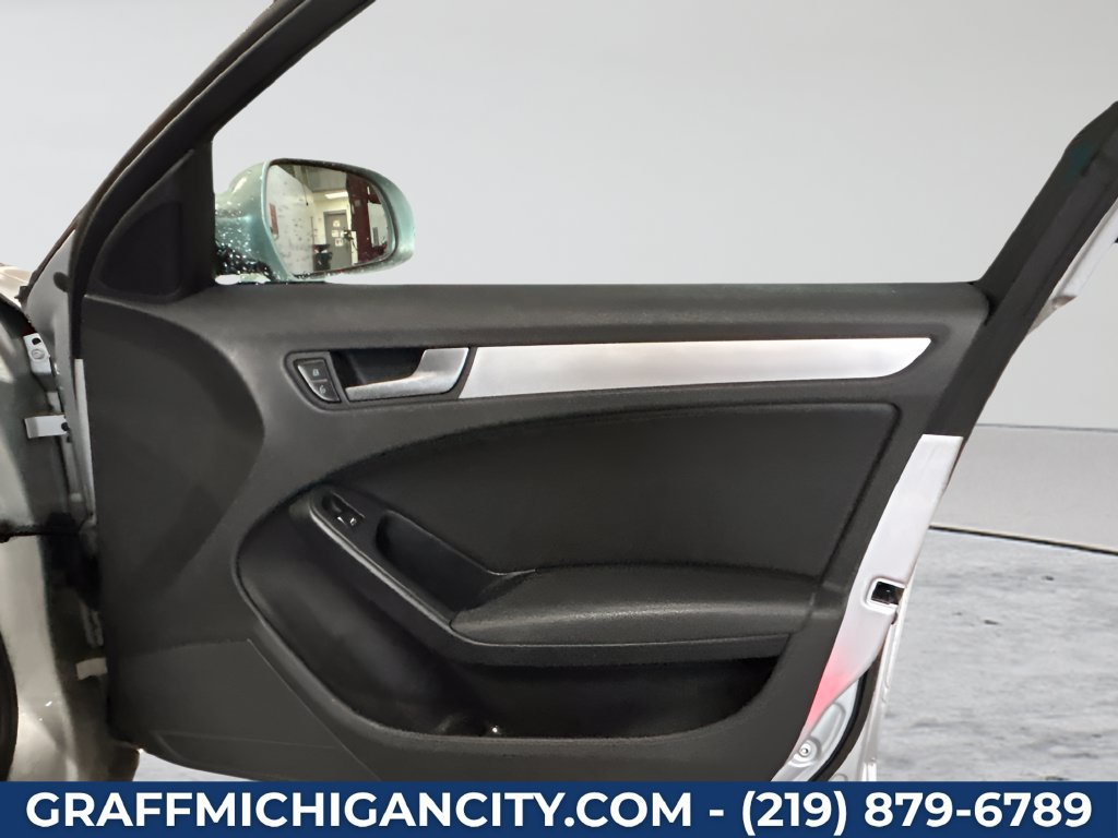 Used 2010 Audi A4 2.0T Premium AWD/4WD image 9