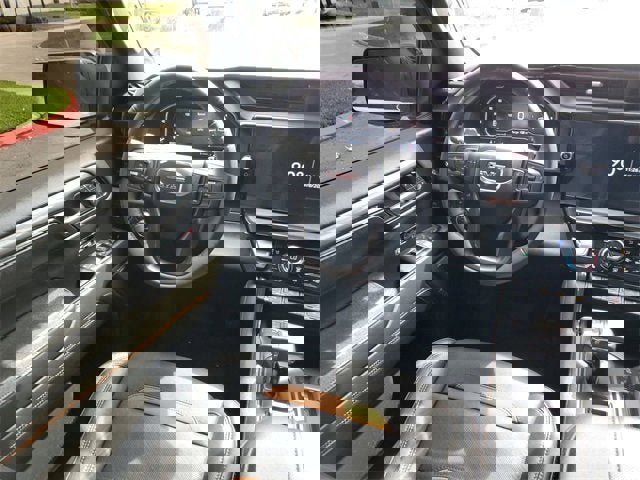 Used 2024 GMC Sierra 1500 AT4 w/ Technology Package image 16