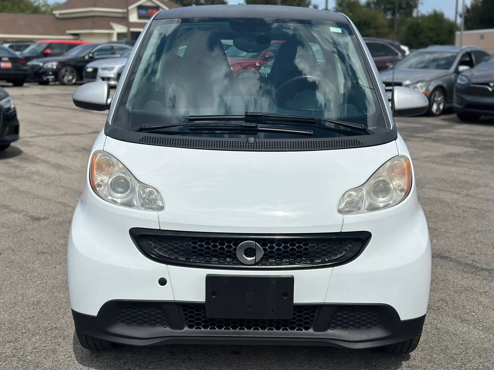 Used 2015 smart fortwo pure RWD image 3