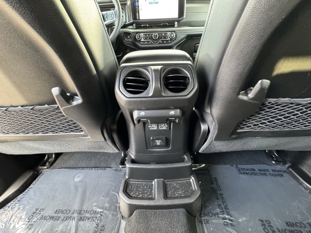 Used 2025 Jeep Wrangler Sahara w/ Safety Group image 14