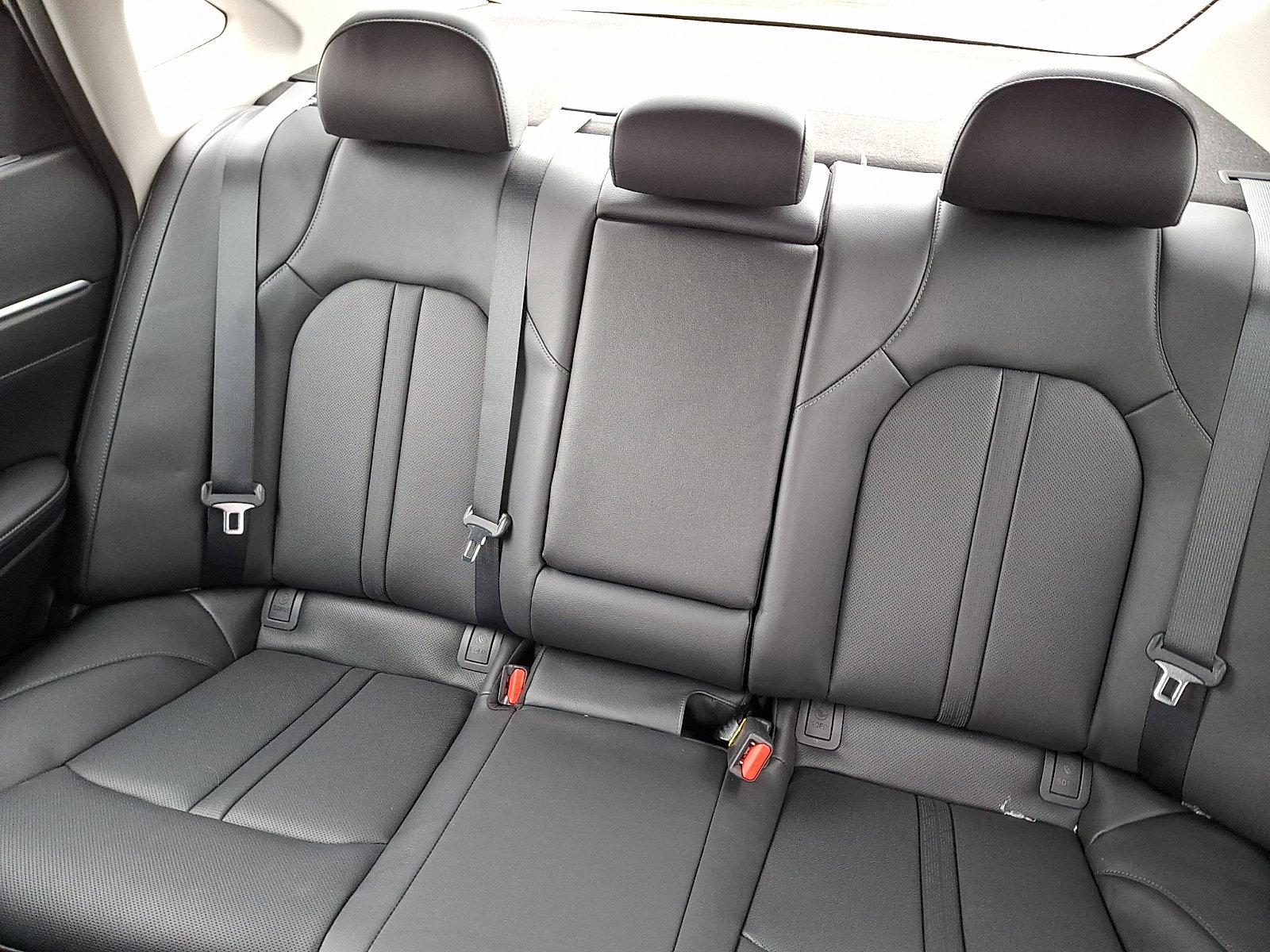 New 2026 Hyundai Sonata Limited image 12