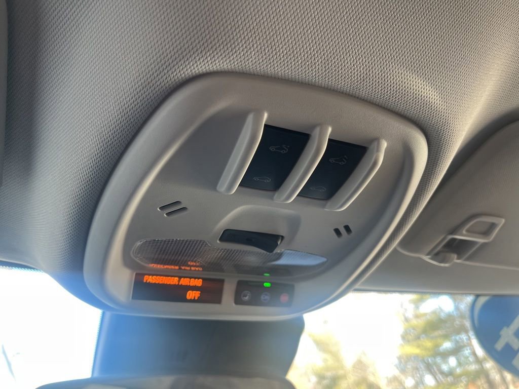 Used 2024 Chevrolet Trax ACTIV w/ Sunroof Package image 27