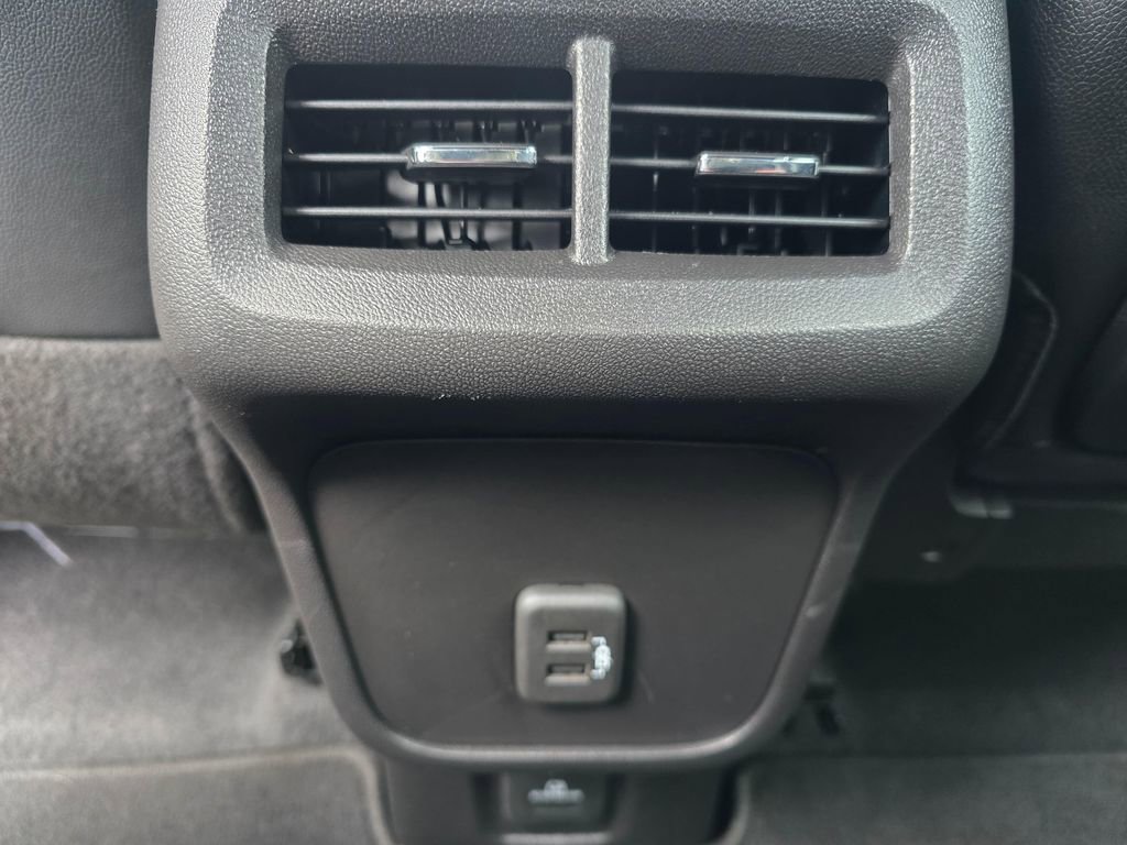 Used 2024 GMC Terrain AT4 w/ Tech Package image 18