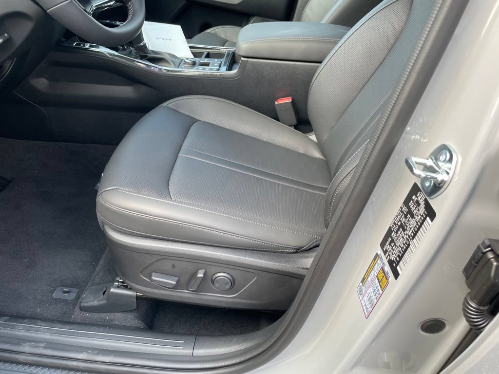New 2026 Kia Sorento S AWD/4WD image 11