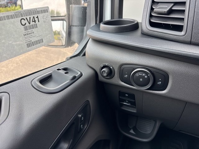 New 2025 Ford Transit 250 148 Medium Roof w/ Load Area Protection Package image 17