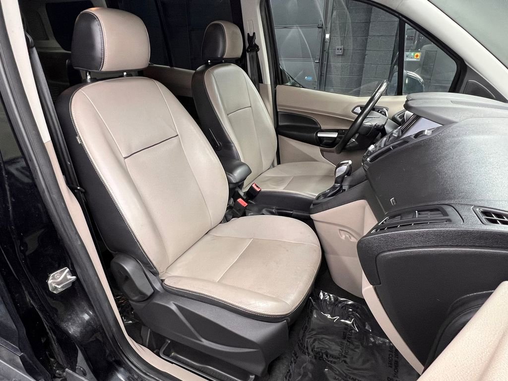 Used 2017 Ford Transit Connect Titanium FWD image 9