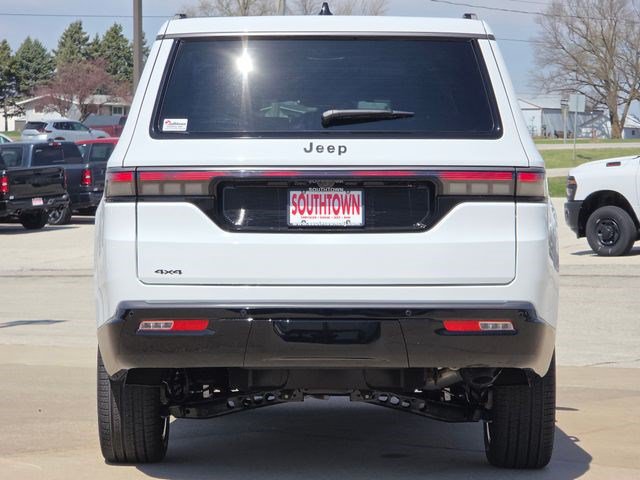 New 2026 Jeep Grand Wagoneer Limited AWD/4WD image 7