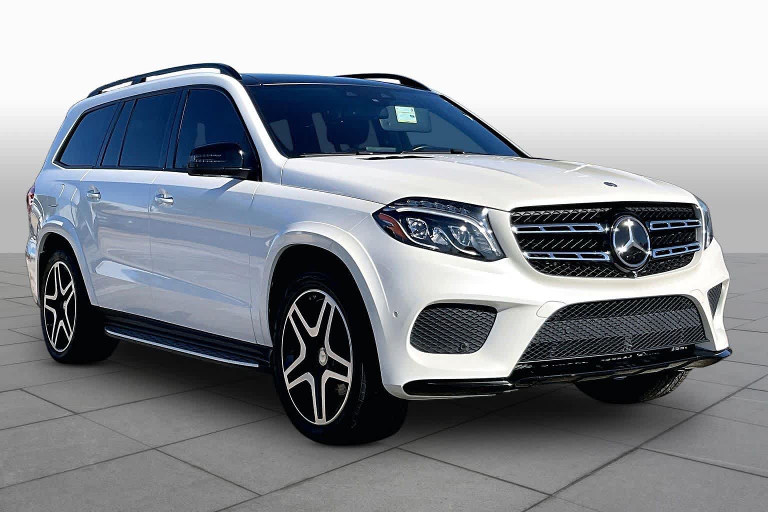 Used 2017 Mercedes-Benz GLS 550 4MATIC image 3