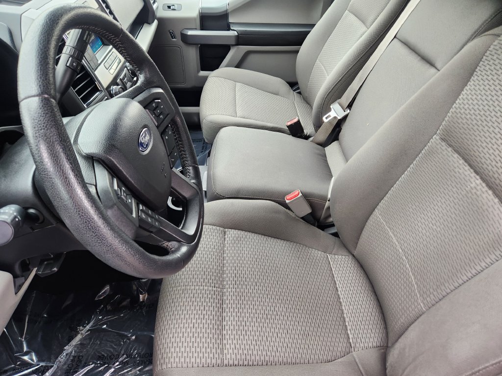 Used 2015 Ford F150 XLT w/ Equipment Group 301A Mid AWD/4WD image 4