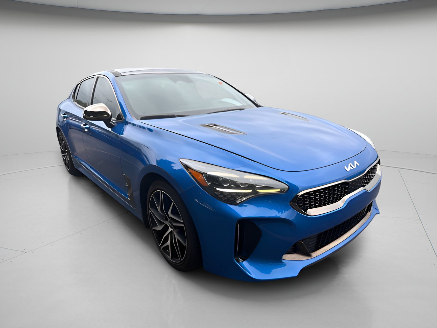 Used 2022 Kia Stinger GT-Line w/ Sun & Sound Package RWD image 5