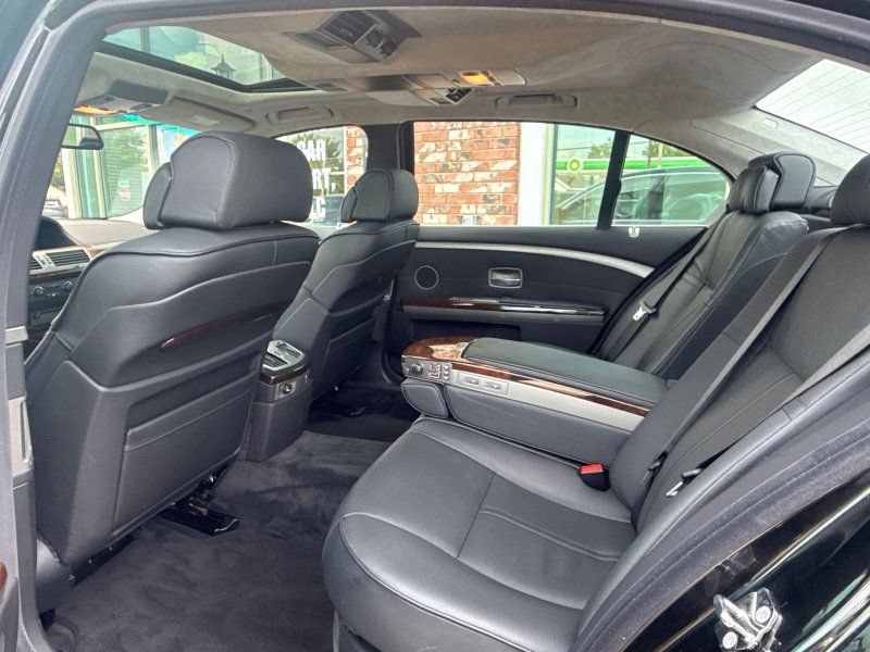 Used 2004 BMW 760Li RWD image 14