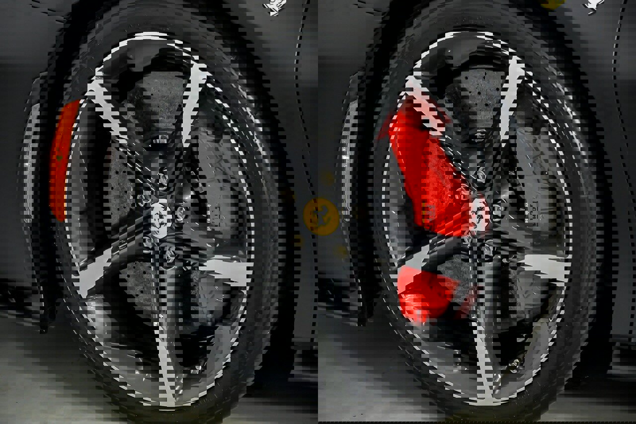 Used 2022 Ferrari SF90 Stradale image 18