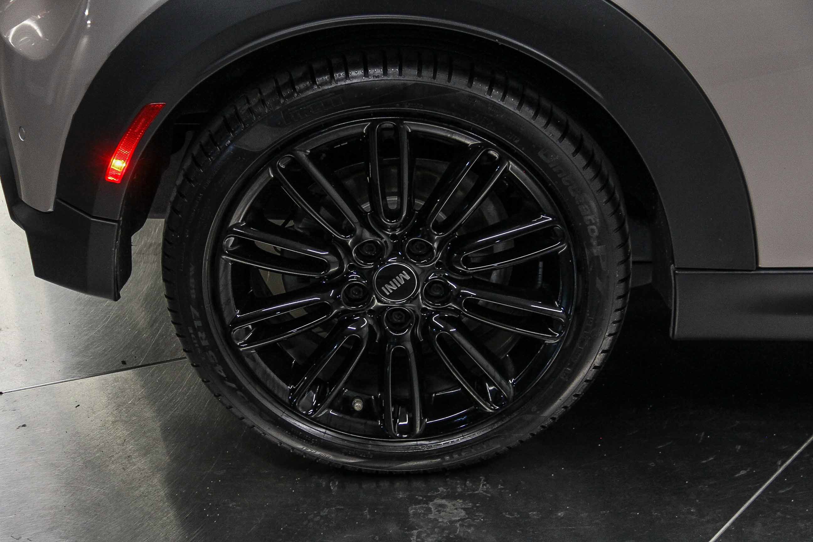 Used 2023 MINI Cooper S FWD image 8