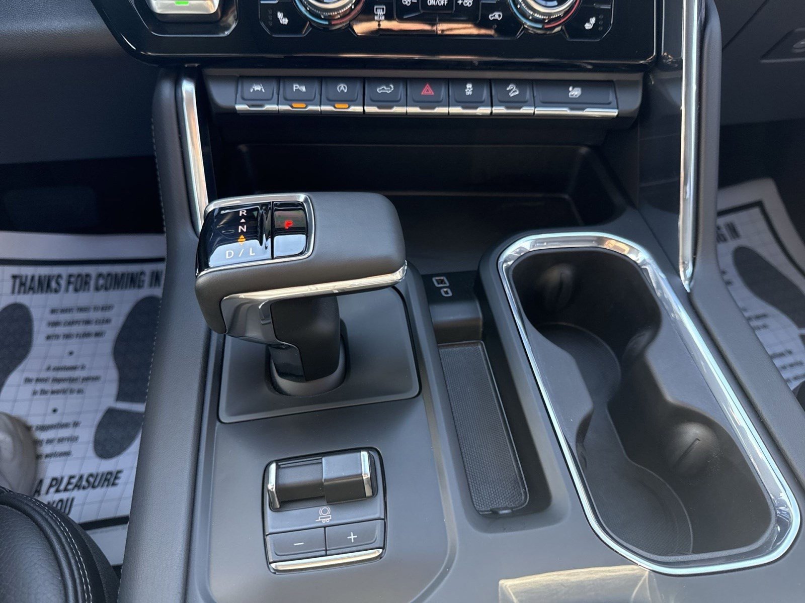 Used 2024 GMC Sierra 1500 Denali w/ Denali Reserve Package image 19