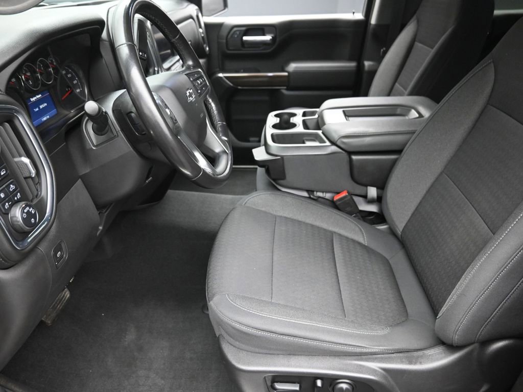 Used 2021 Chevrolet Silverado 1500 RST w/ Bed Protection Package image 12