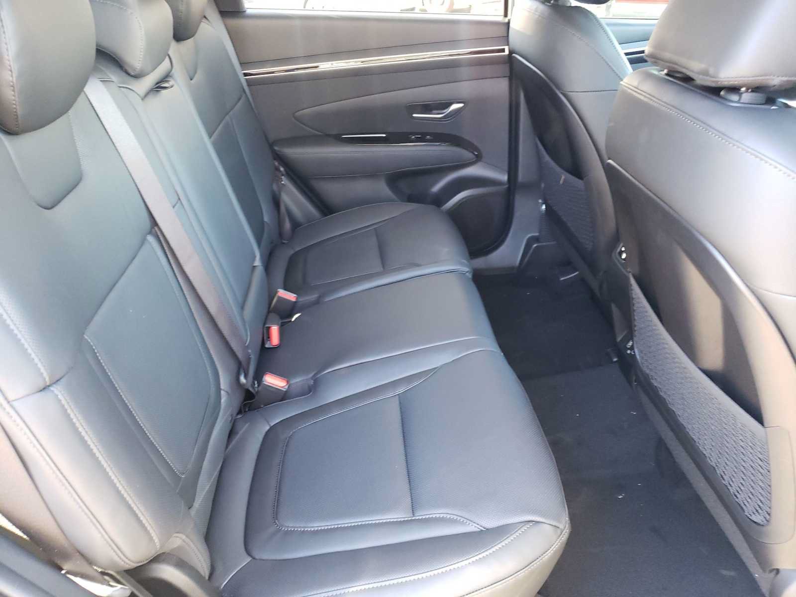 Certified 2023 Hyundai Tucson Limited FWD image 19
