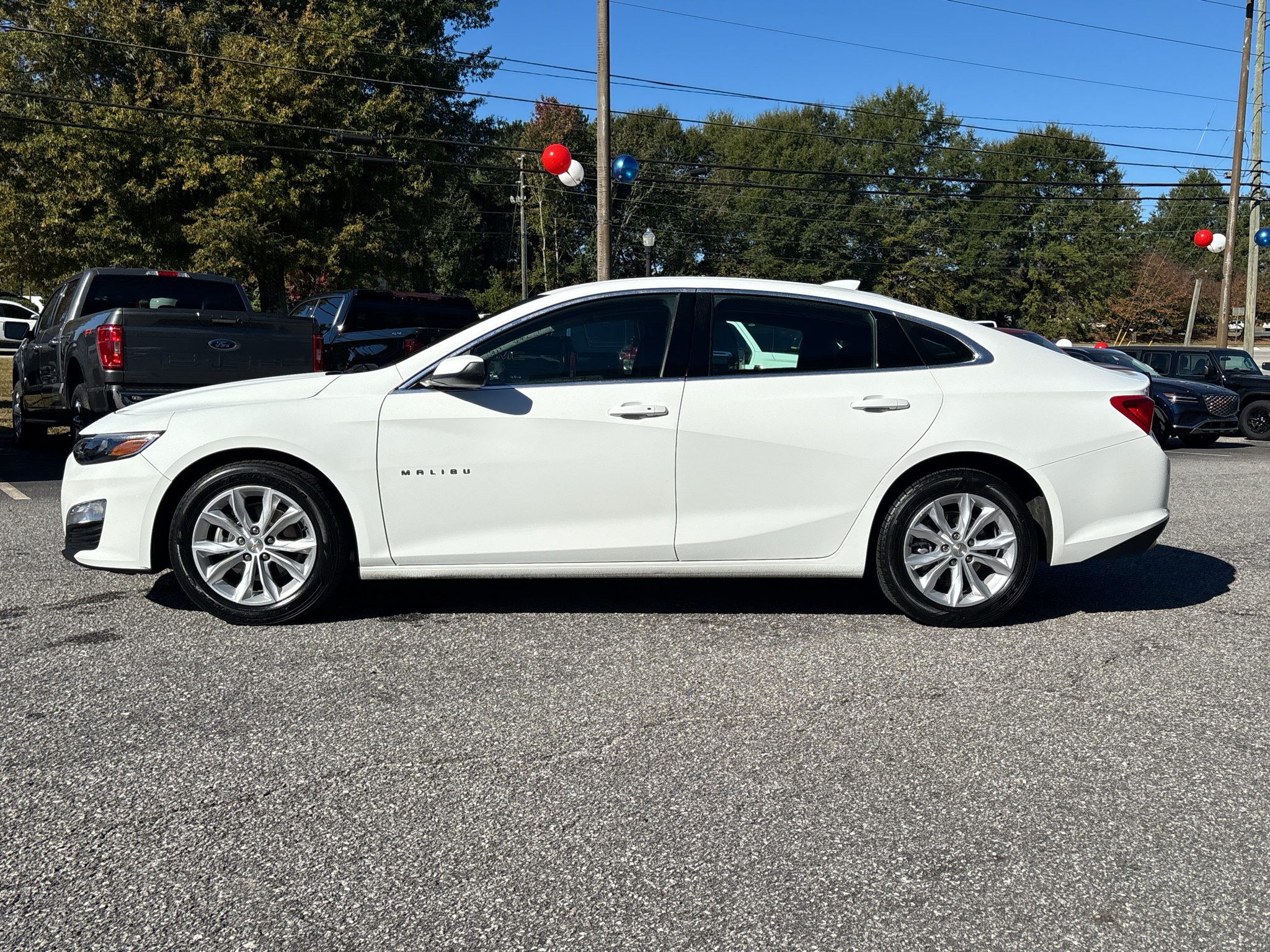 Used 2025 Chevrolet Malibu LT FWD image 6