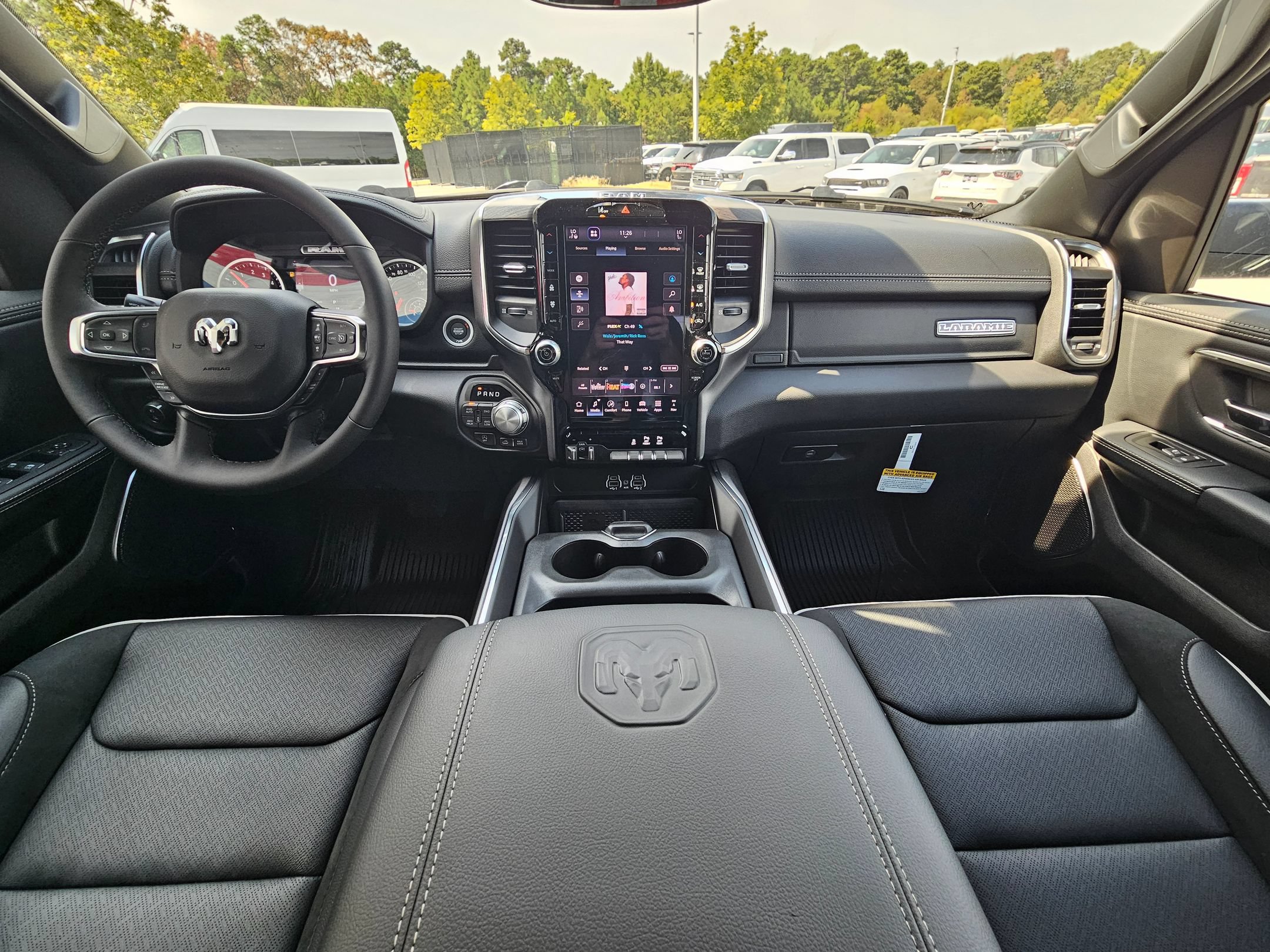 New 2027 RAM 1500 Laramie w/ Laramie Preferred Package AWD/4WD image 9