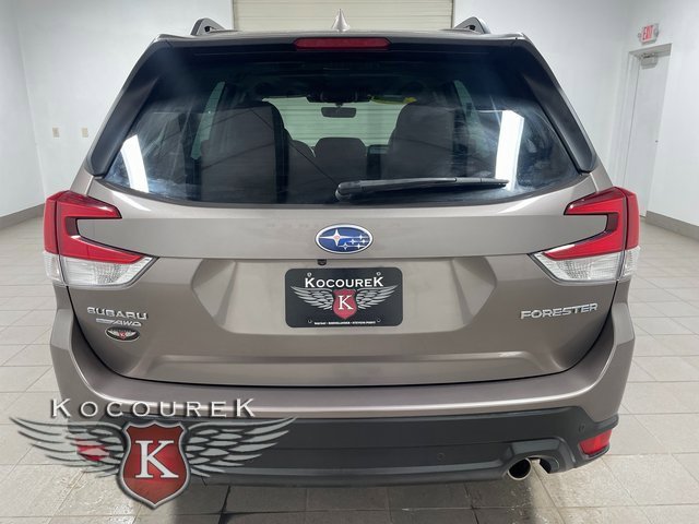 Used 2023 Subaru Forester Limited image 5