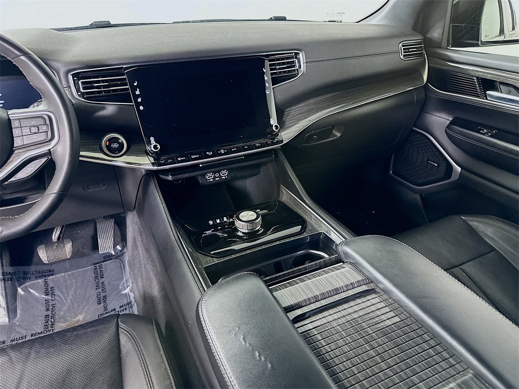 Used 2022 Jeep Wagoneer Series II image 19