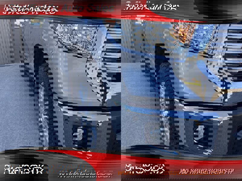 Used 2015 Toyota Tundra Limited w/ Limited Premium Package image 12