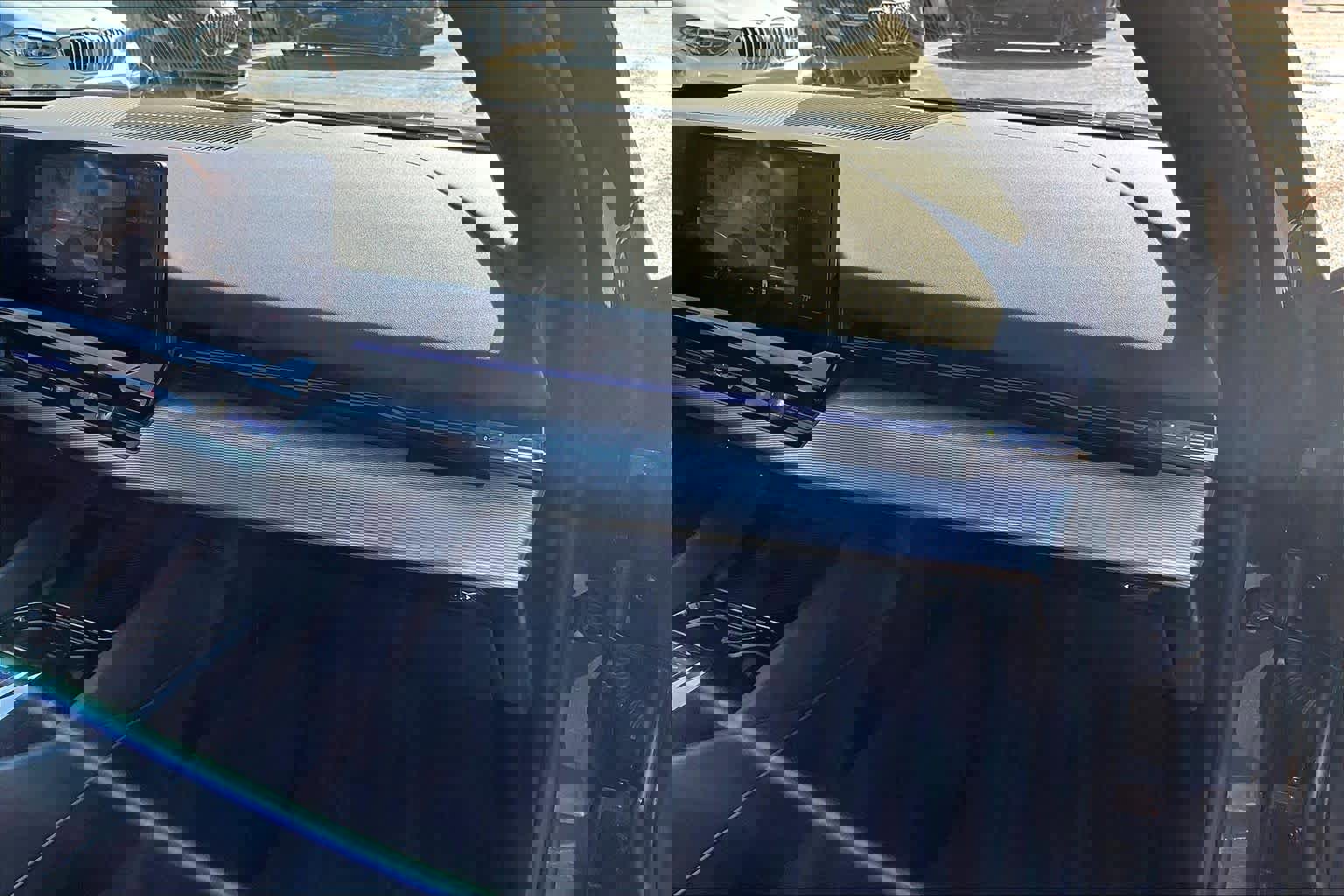 Certified 2024 BMW 530i w/ M Sport Package image 19