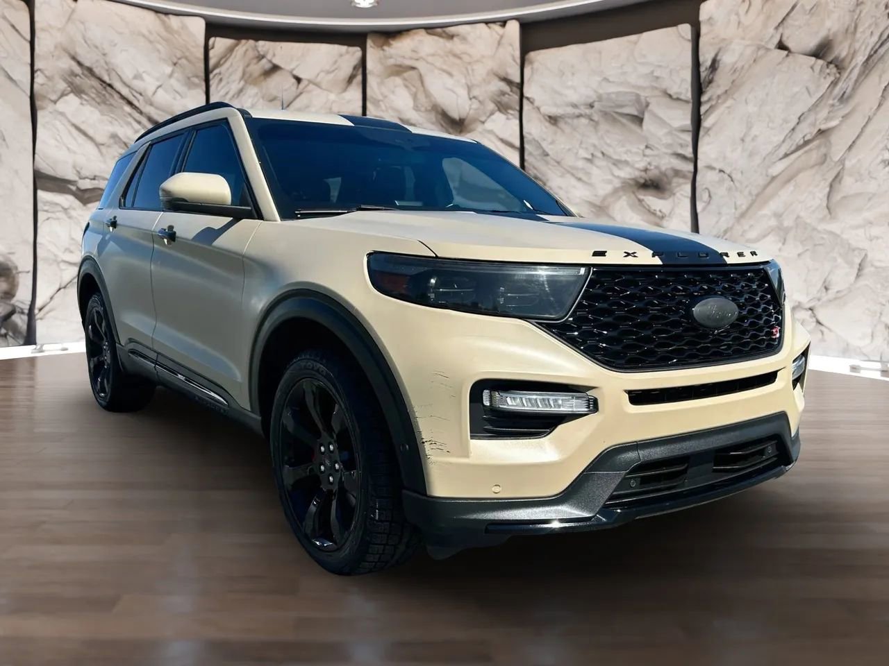 Used 2022 Ford Explorer ST w/ Equipment Group 401A image 7