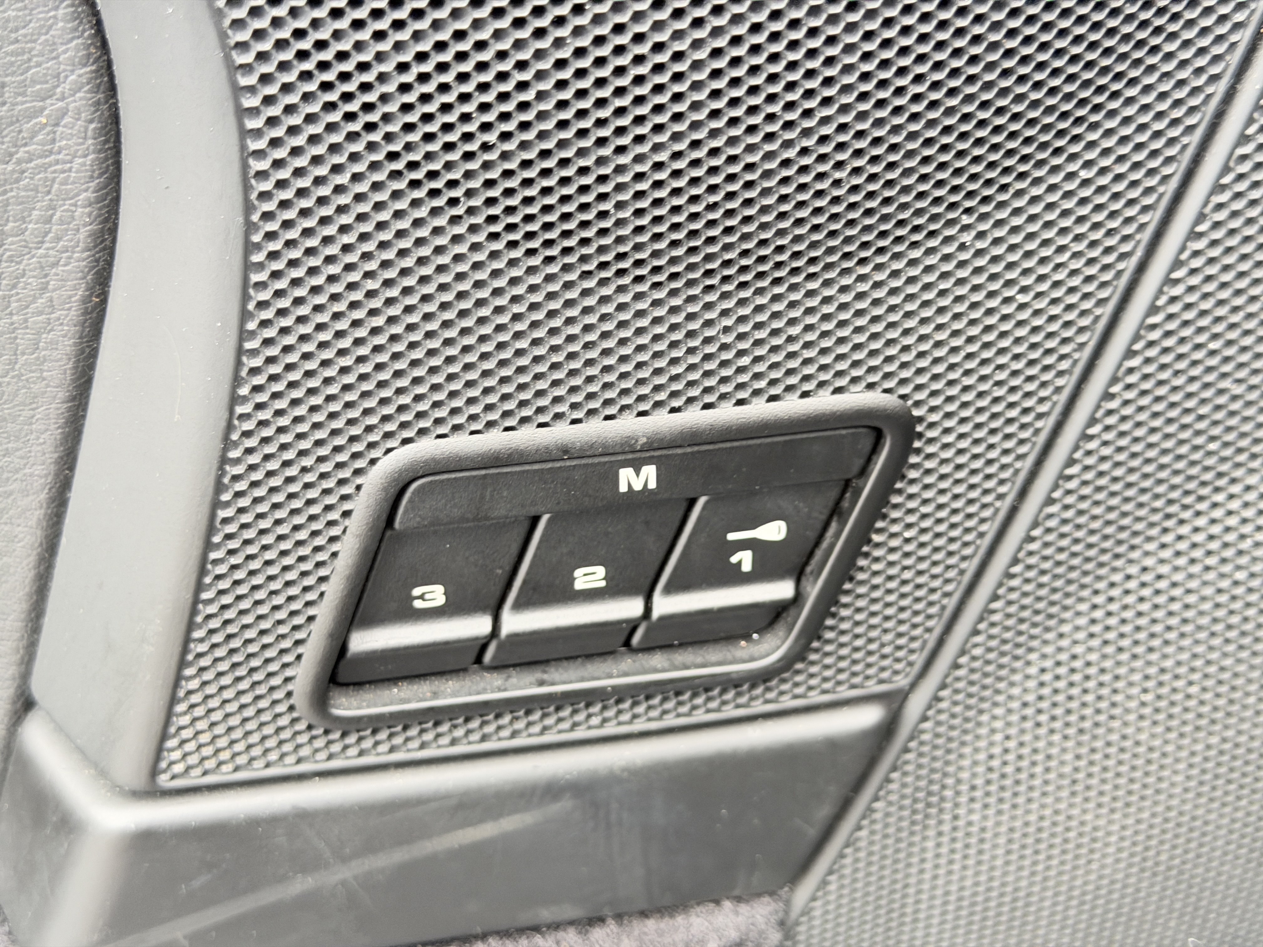 Used 2009 Porsche 911 Carrera RWD image 20