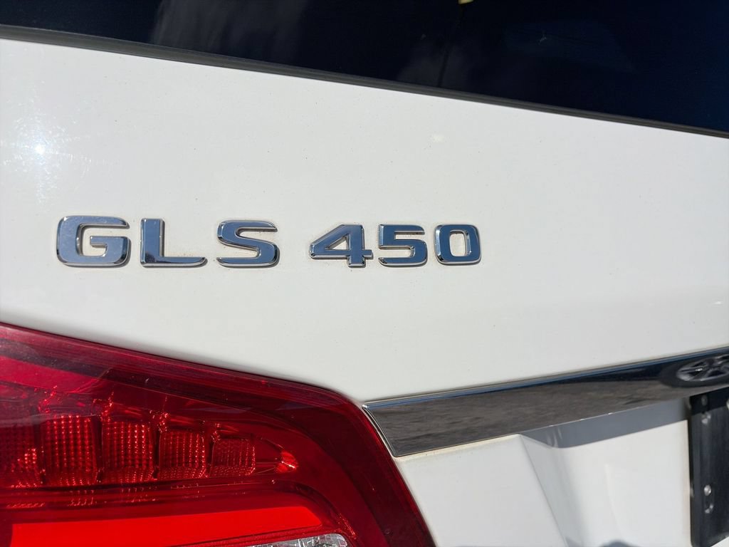 Used 2018 Mercedes-Benz GLS 450 4MATIC image 16