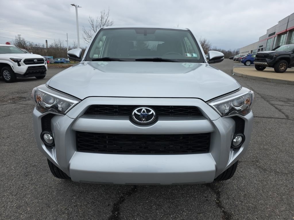 Used 2015 Toyota 4Runner SR5 Premium image 2