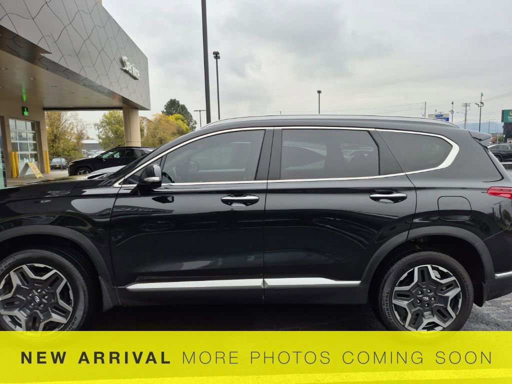 Used 2023 Hyundai Santa Fe SEL Premium image 2