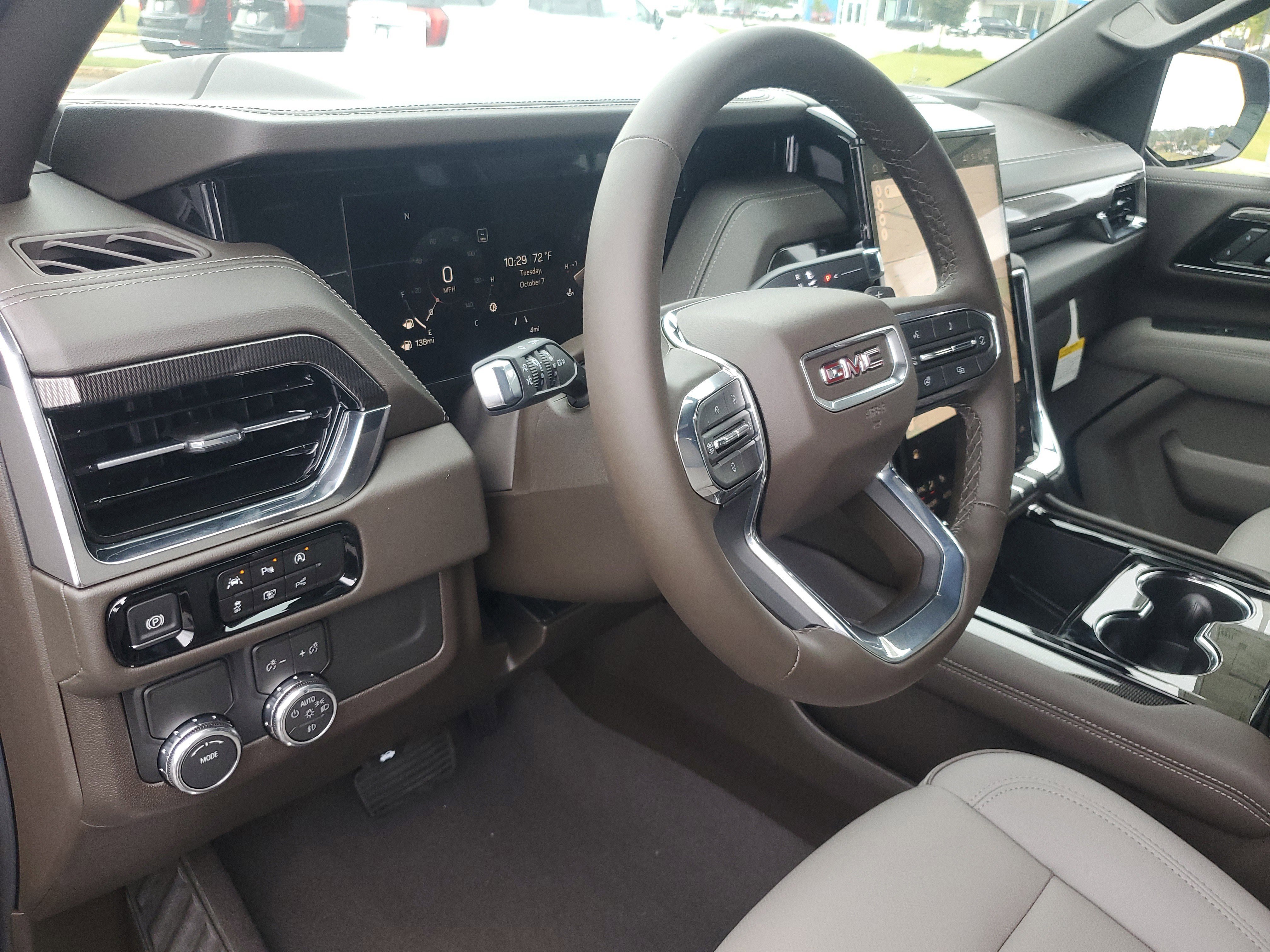 New 2026 GMC Yukon Elevation image 15