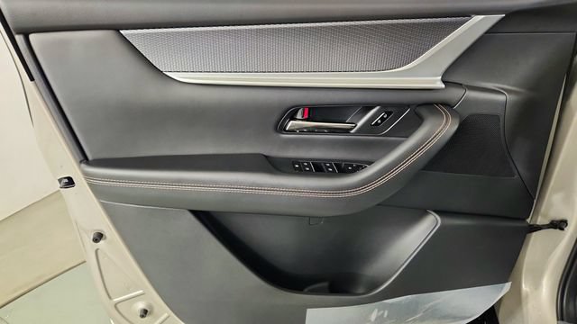 New 2026 MAZDA CX-90 Plug-In Hybrid w/Premium Sport AWD/4WD image 9
