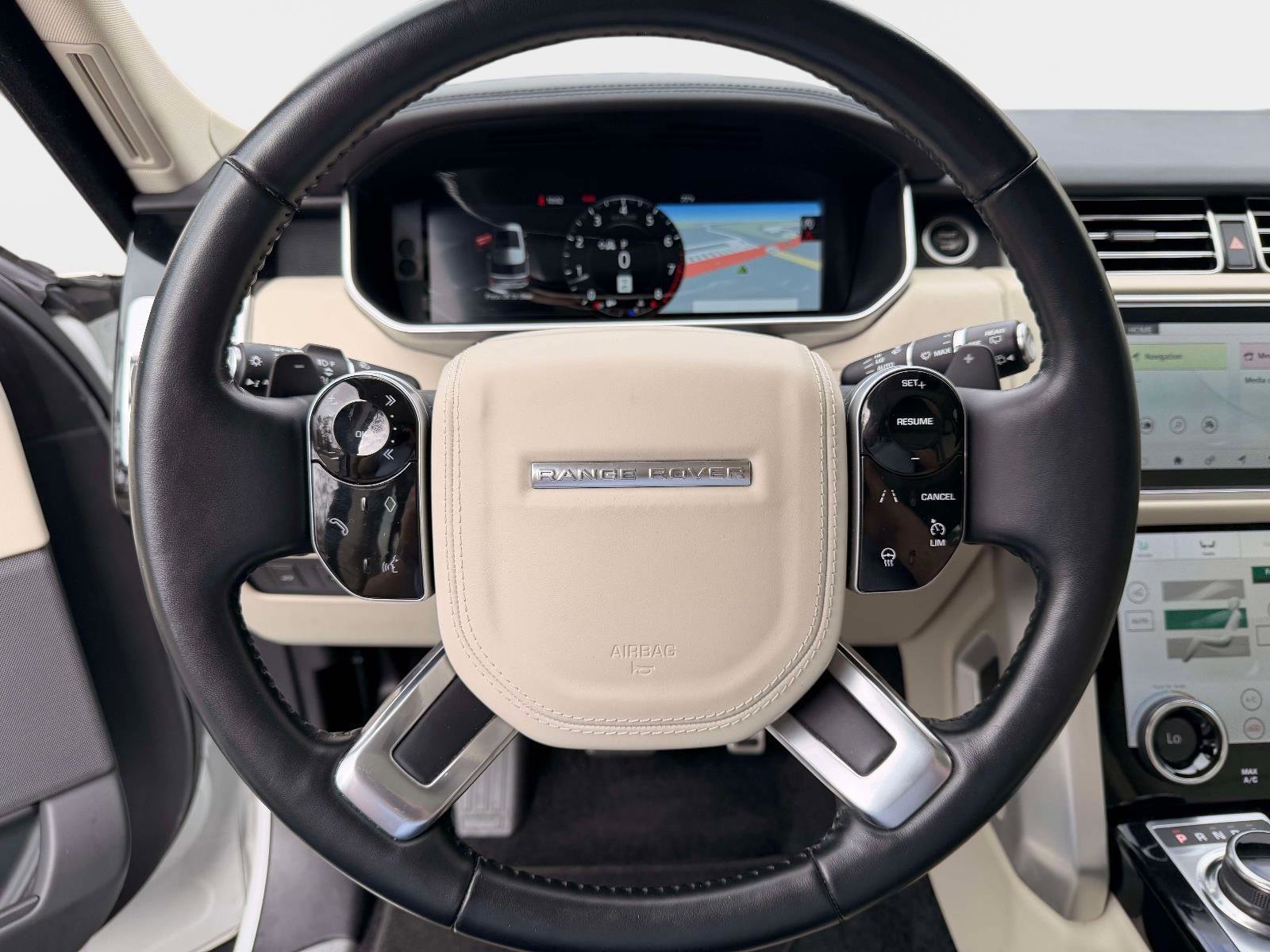 Used 2022 Land Rover Range Rover Westminster Edition image 16