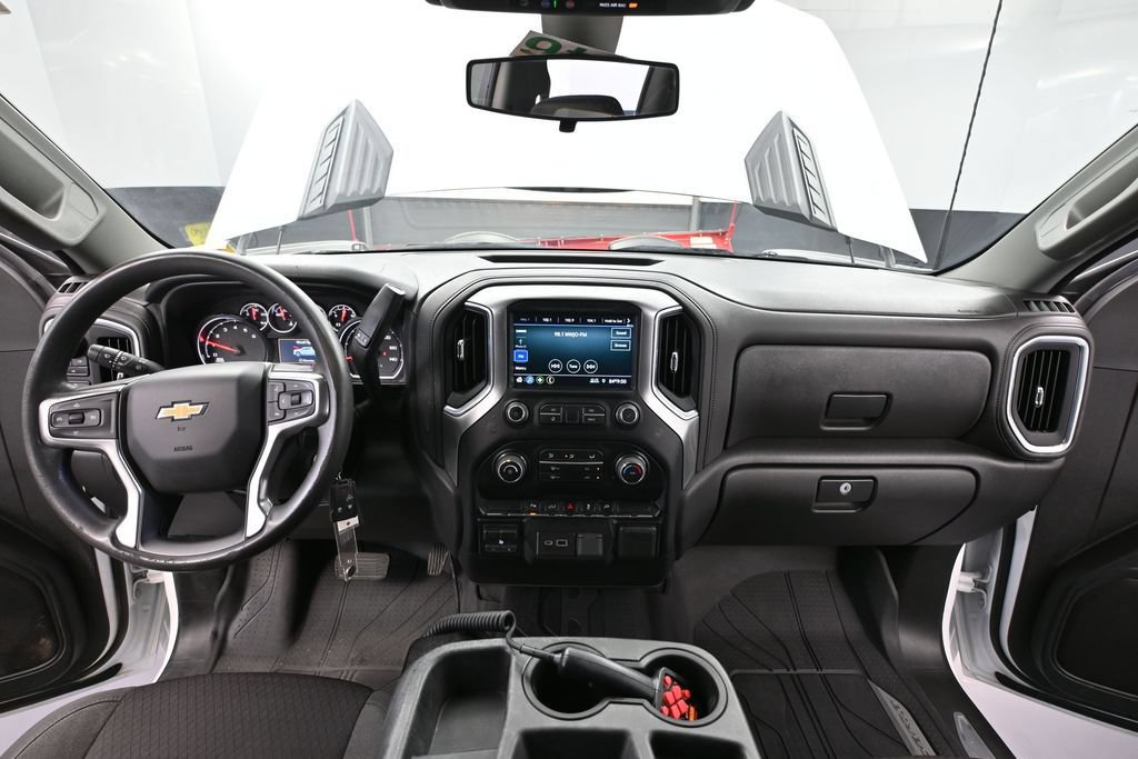 Used 2022 Chevrolet Silverado 2500 LT AWD/4WD image 19