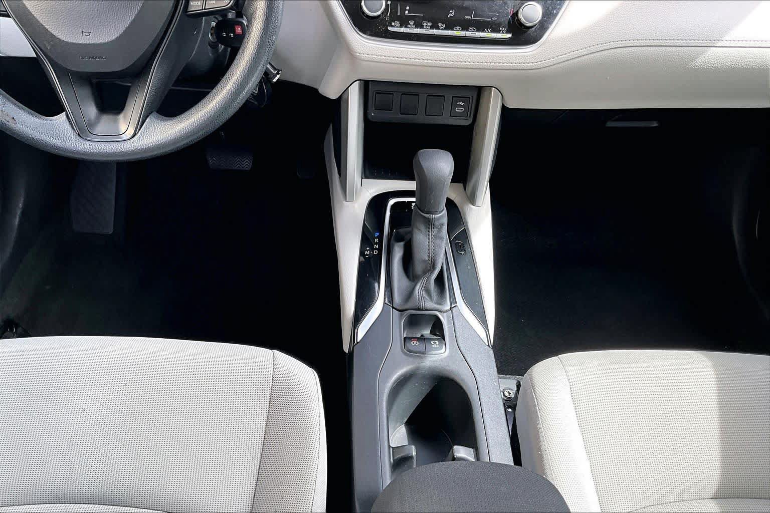 Used 2024 Toyota Corolla Cross L FWD image 17
