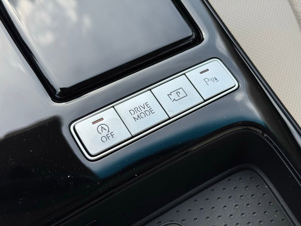Used 2025 Genesis G80 2.5T Sport Prestige image 40
