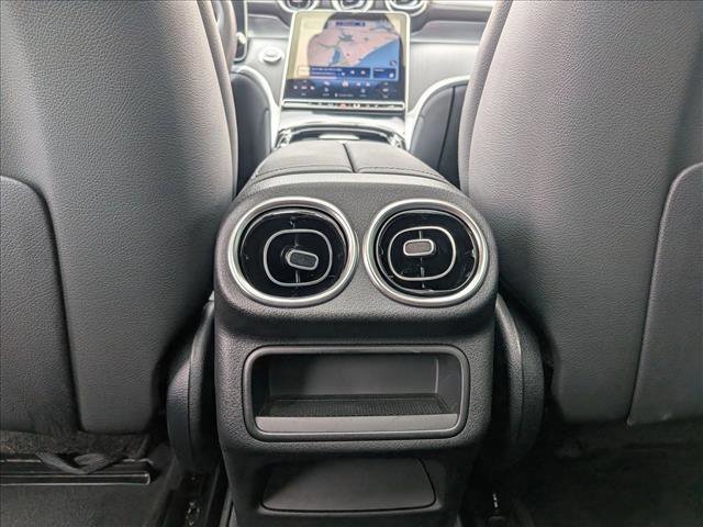 Used 2026 Mercedes-Benz GLC 350e 4MATIC image 18