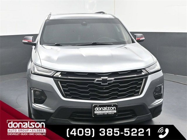Used 2023 Chevrolet Traverse Premier w/ Redline Edition image 3