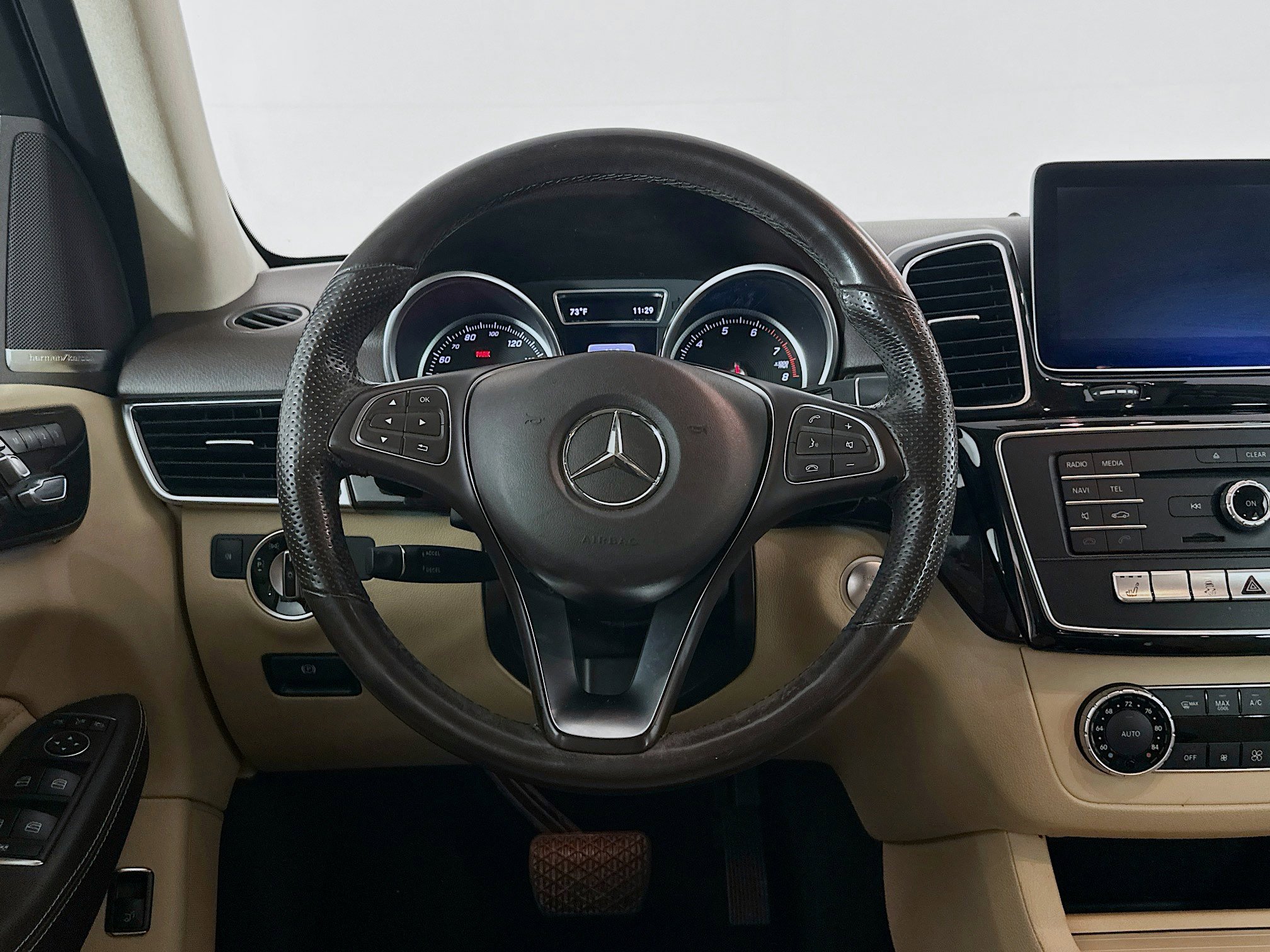 Used 2017 Mercedes-Benz GLE 350 image 18