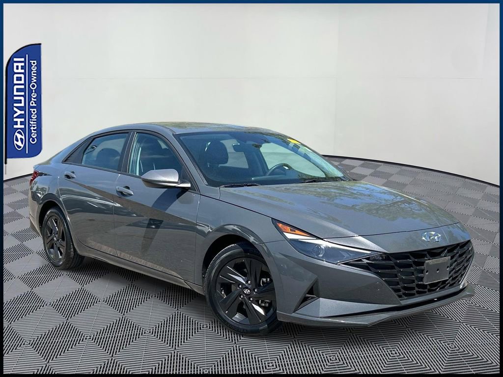 Certified 2023 Hyundai Elantra SEL FWD image 1