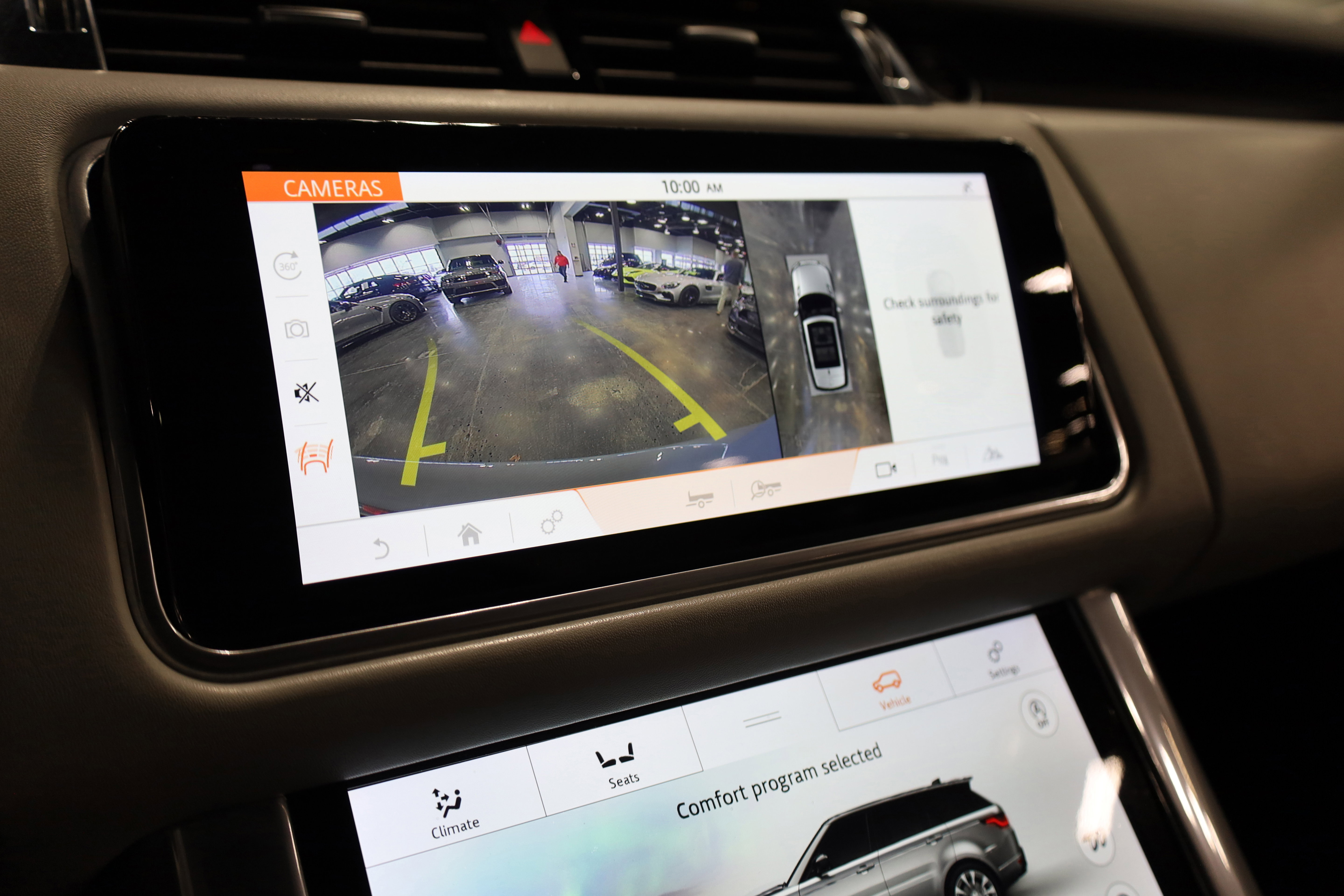 Used 2022 Land Rover Range Rover Sport SVR Carbon Edition image 25