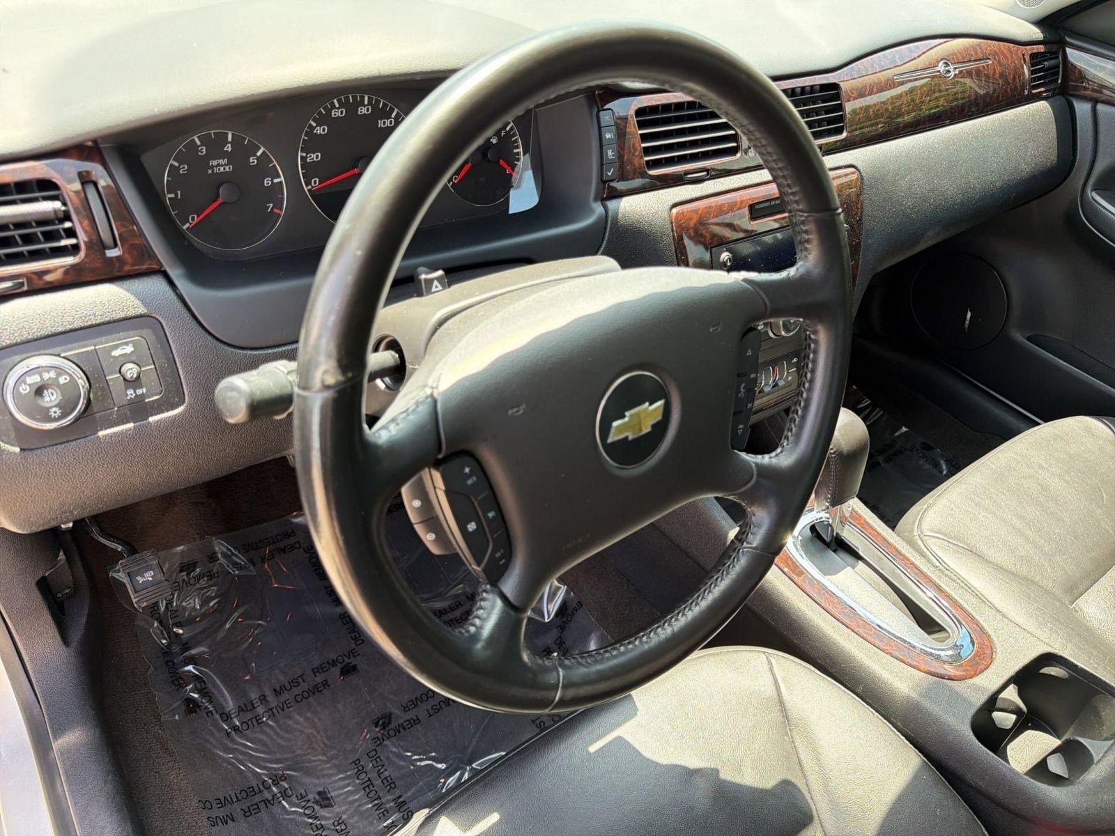 Used 2014 Chevrolet Impala LTZ FWD image 4